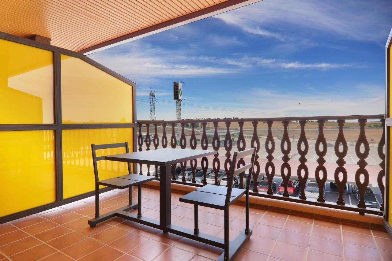 Hotel Moya Honrubia Εξωτερικό φωτογραφία