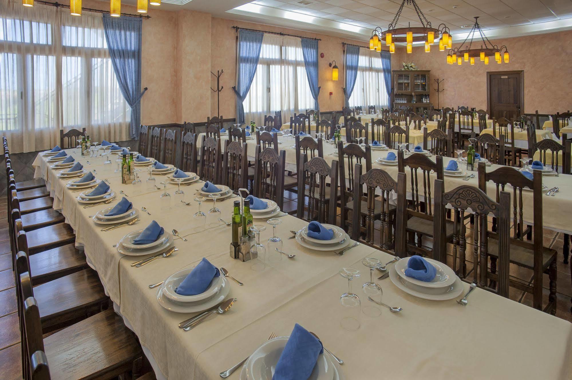 Hotel Moya Honrubia Εξωτερικό φωτογραφία