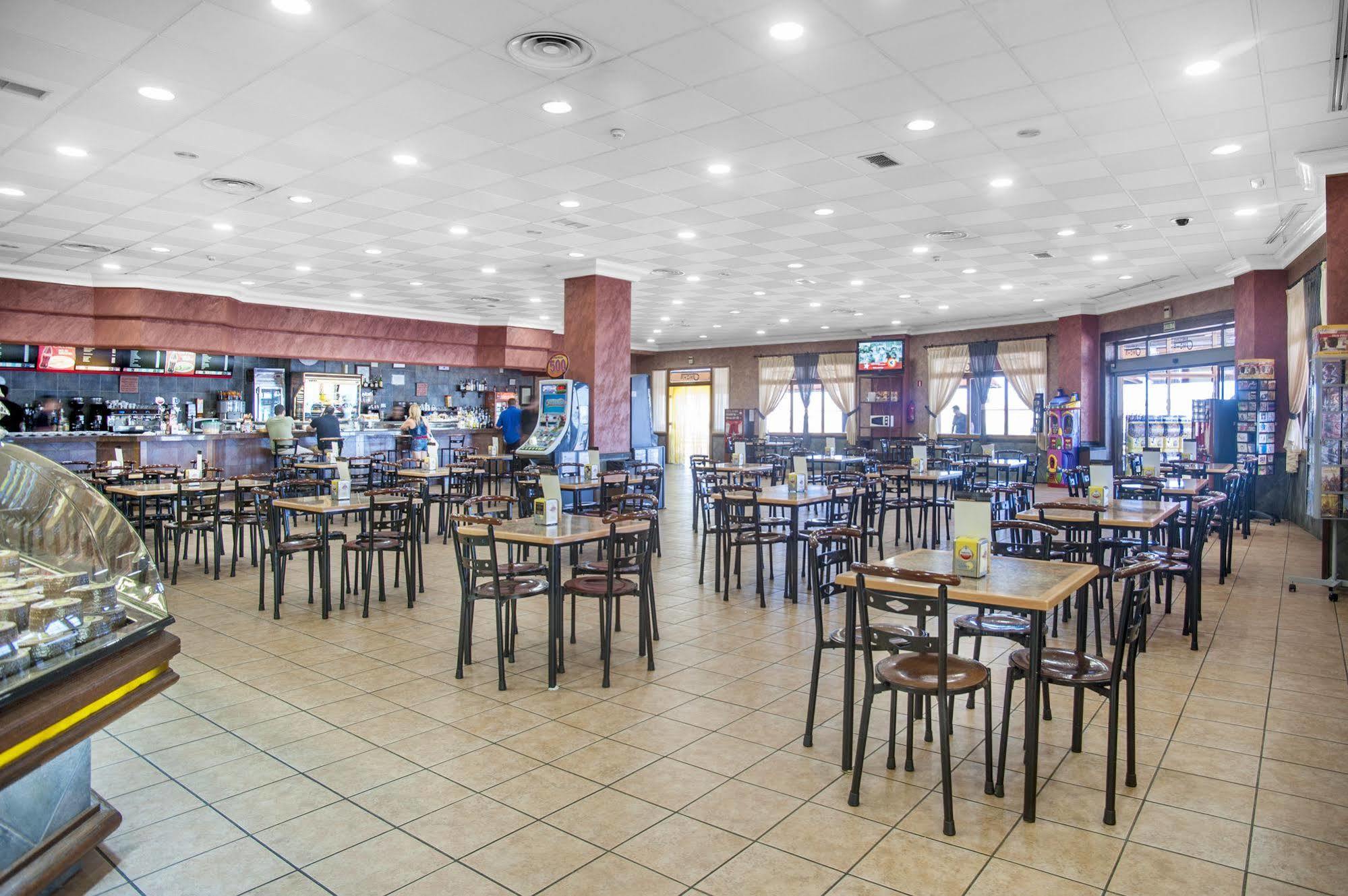 Hotel Moya Honrubia Εξωτερικό φωτογραφία